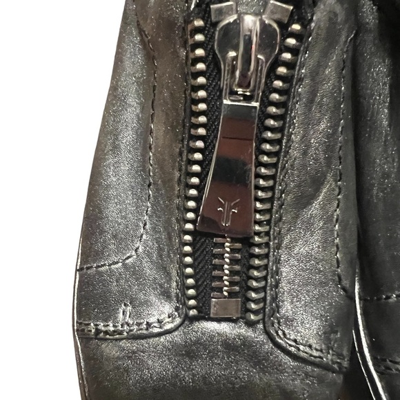 Frye Lena black metallic low top zip up leather sneaker - Picture 5 of 10